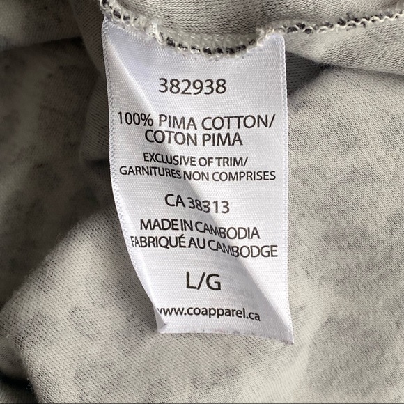 Ellen Tracy Leopard print long sleeved top. - Picture 5 of 5